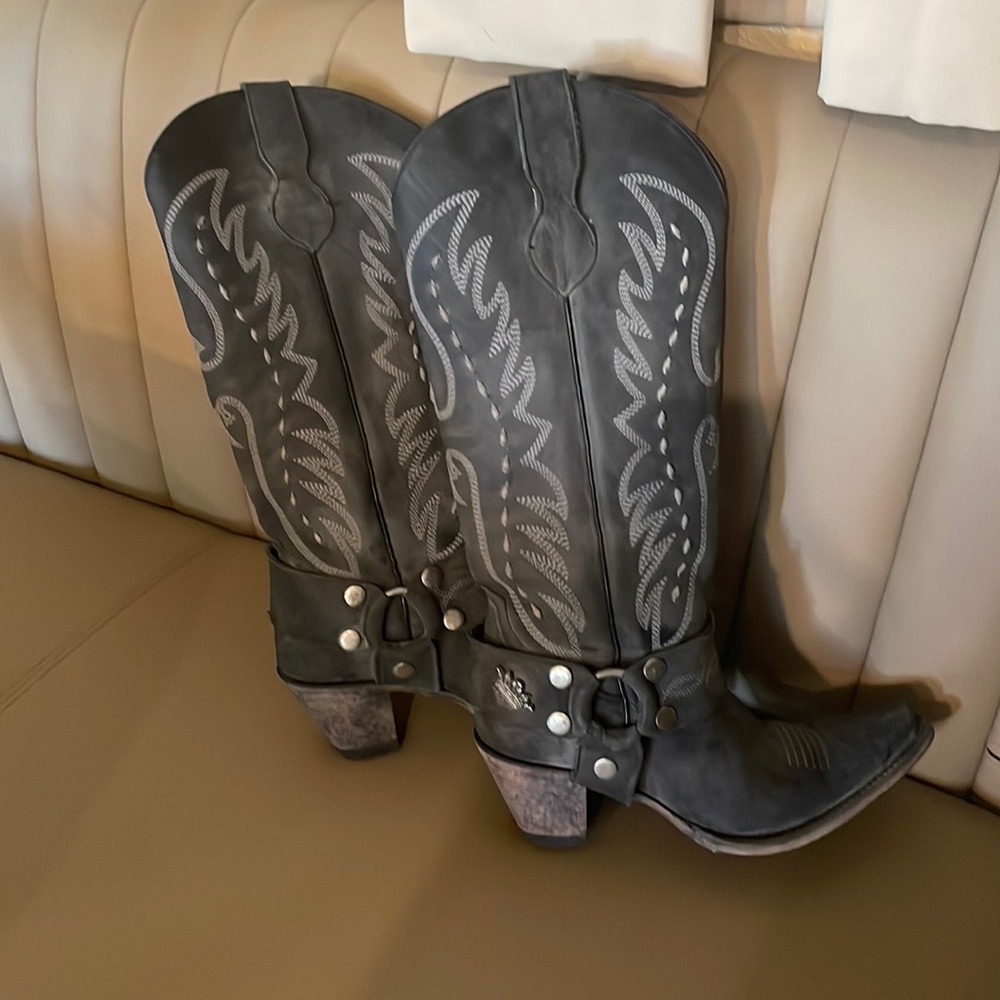 Tall charcoal Junk Gypsy boots size 7.5